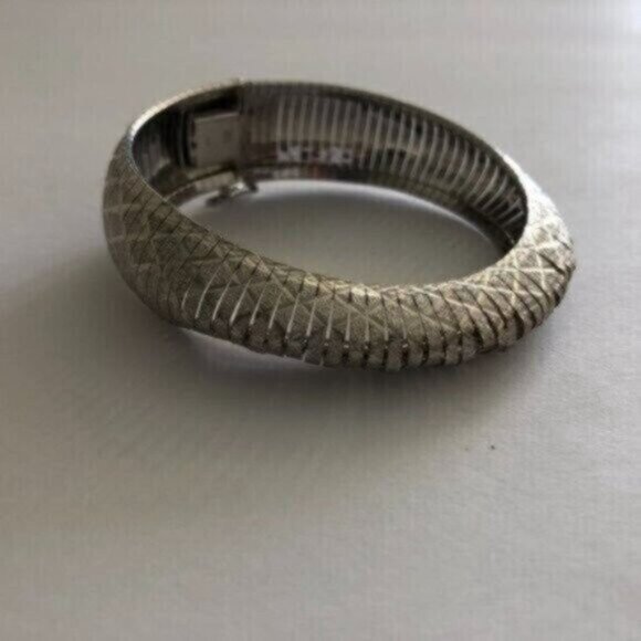 JCM Sterling Silver 925 Unique Bracelet Italy Laser Cut Bangle Statement 7.5” - Picture 4 of 16